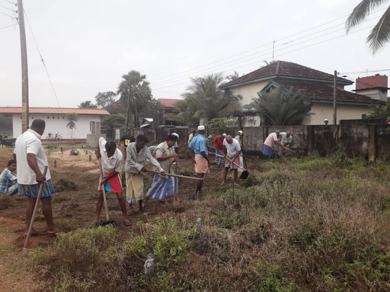 49818069_2181534332174952_176198984618999808_n